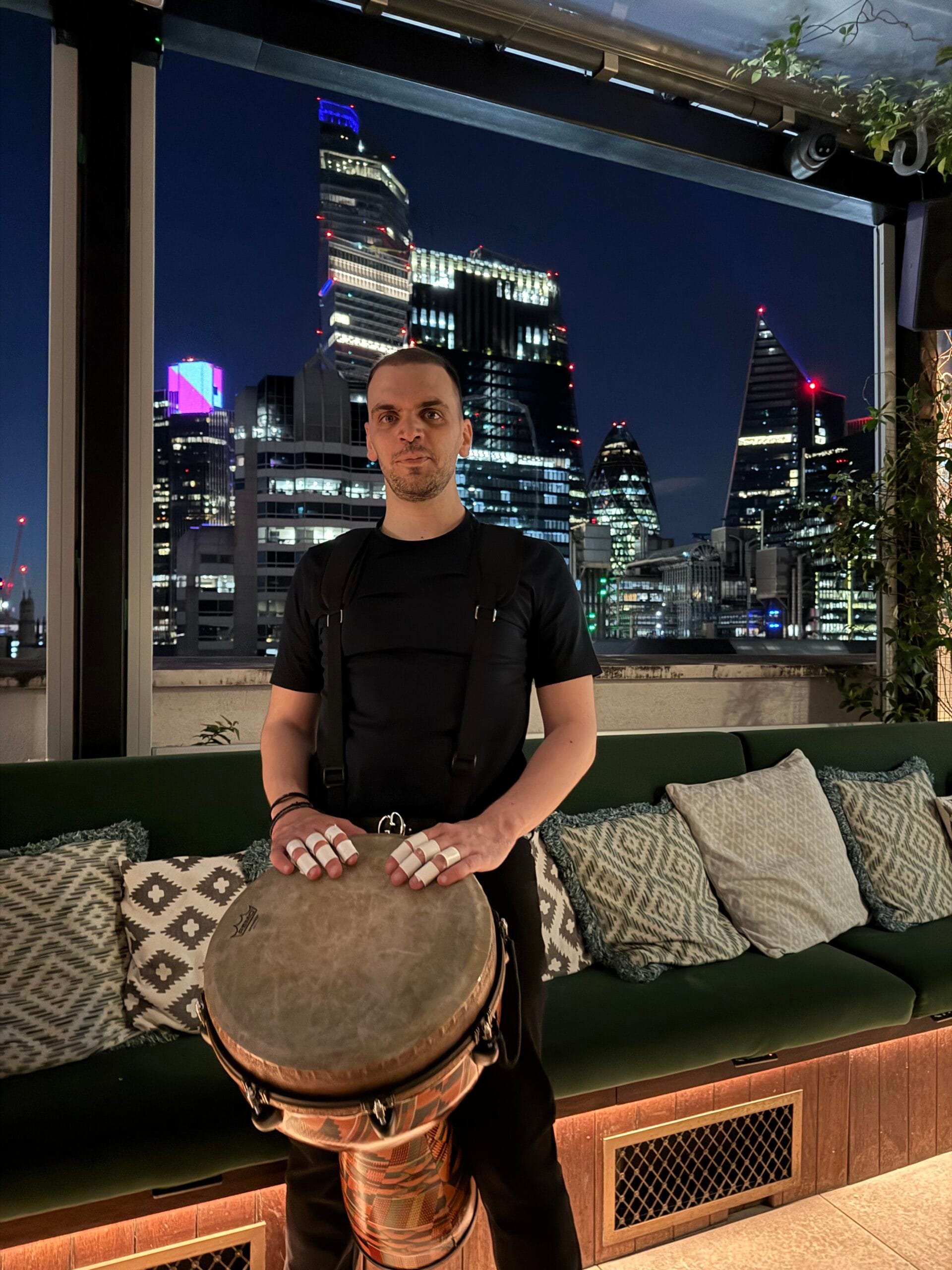 W44 Drums
